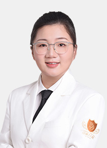 卢倩 江阴牙博士美学正畸中心&儿童齿科中心主诊医师