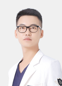 王彦冬  台州黄岩牙博士种植科主任