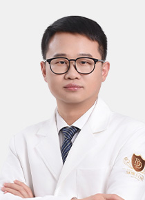 张博 江阴牙博士舒适化种植/修复中心主诊医师
